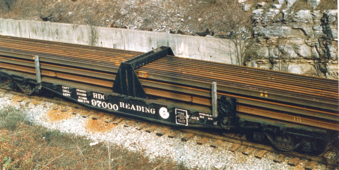 Reading 97000 Rail Tie-Down Car.  CT Bossler photo, collection of John Caples.