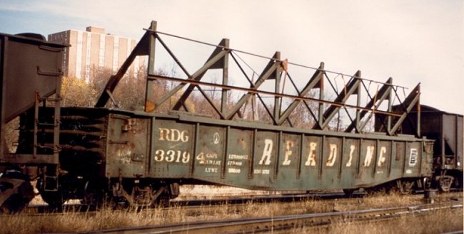 RDG 33194 - Charles Houser photo, collection of The Reading Modeler