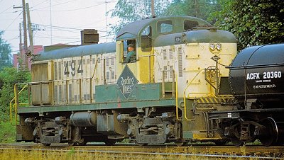 Reading RS3 #494 at Sinking Spring, PA.  Kim Piersol photo.