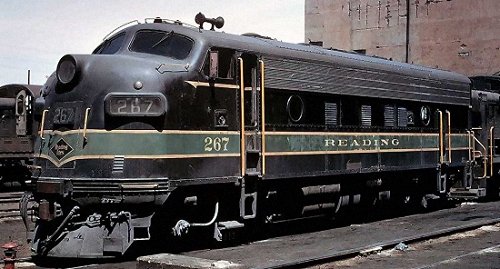 Reading F7A #267 at Erie Avenue.