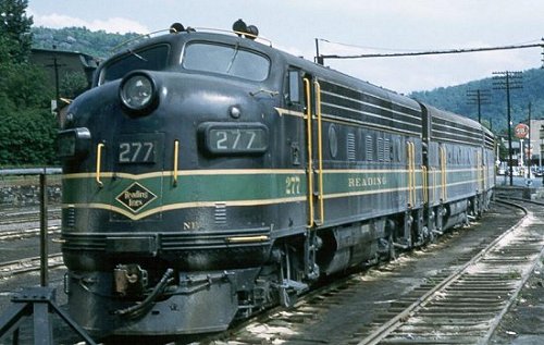 A view of Reading F7 #277 at Tamaqua, PA.