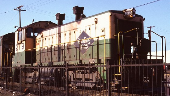 Reading SW-1200 #2719.  Photo courtesy Kim Piersol.