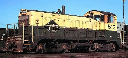 Reading SW900 #1513.  This locomotive is from the second group of SW900s to be delivered to the Reading.